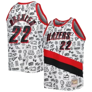 Chic Clyde Drexler Portland Trail Blazers 1991/92 Hardwood Classics Doodle Swingman Player Jersey White