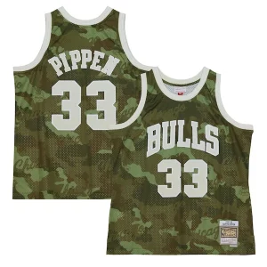 Fantastic Scottie Pippen Chicago Bulls Hardwood Classics 1997/98 Ghost Green Swingman Jersey Camo